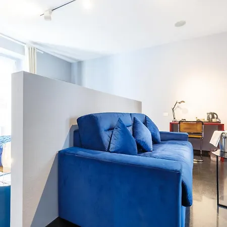 Dimora Doria D'angri Bed & Breakfast Neapel