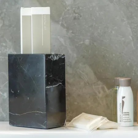 Dimora Doria D'angri Bed & Breakfast Neapel