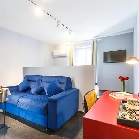 Dimora Doria D'angri Bed & Breakfast Neapel