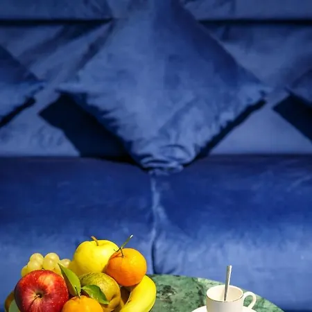 Dimora Doria D'angri Bed and Breakfast 4*